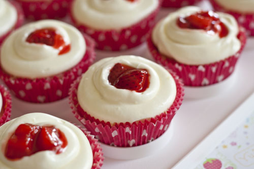 Strawberry Cheesecake Cupcakes