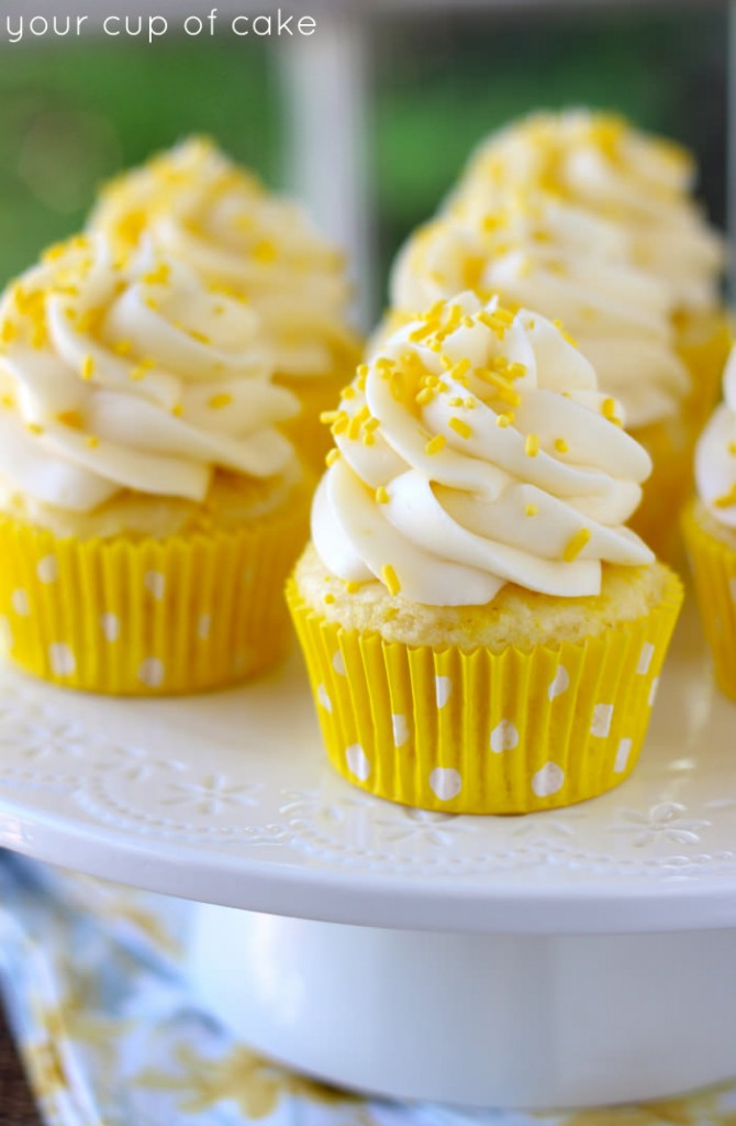 12 Photos of Lemon Themed Cupcakes 12 Photos of Lemon Themed Cupcakes