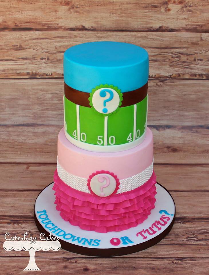 Touchdowns or Tutus Gender Reveal Cake