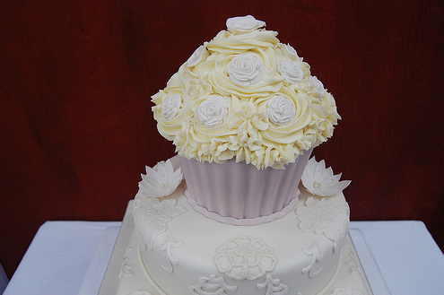 Wedding Giant Cupcake Cake Wedding Giant Cupcake Cake