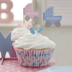 Baby Shower Cupcakes with Feet