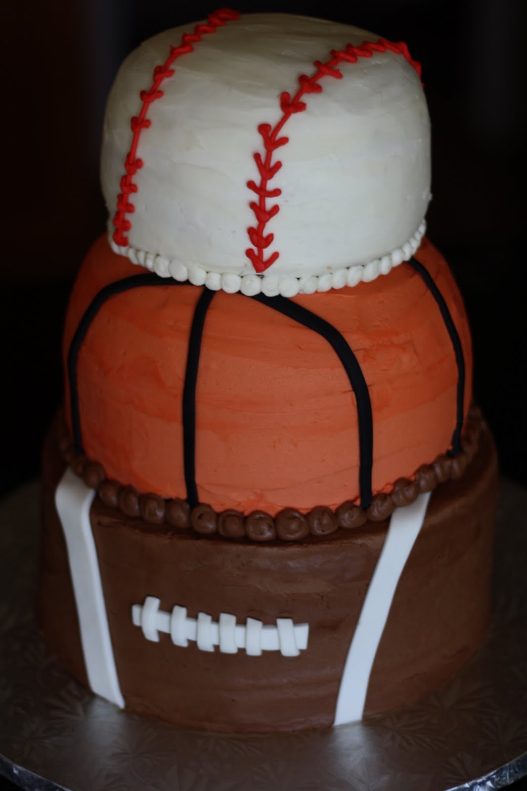 7 Photos of Cakes Baseball Football