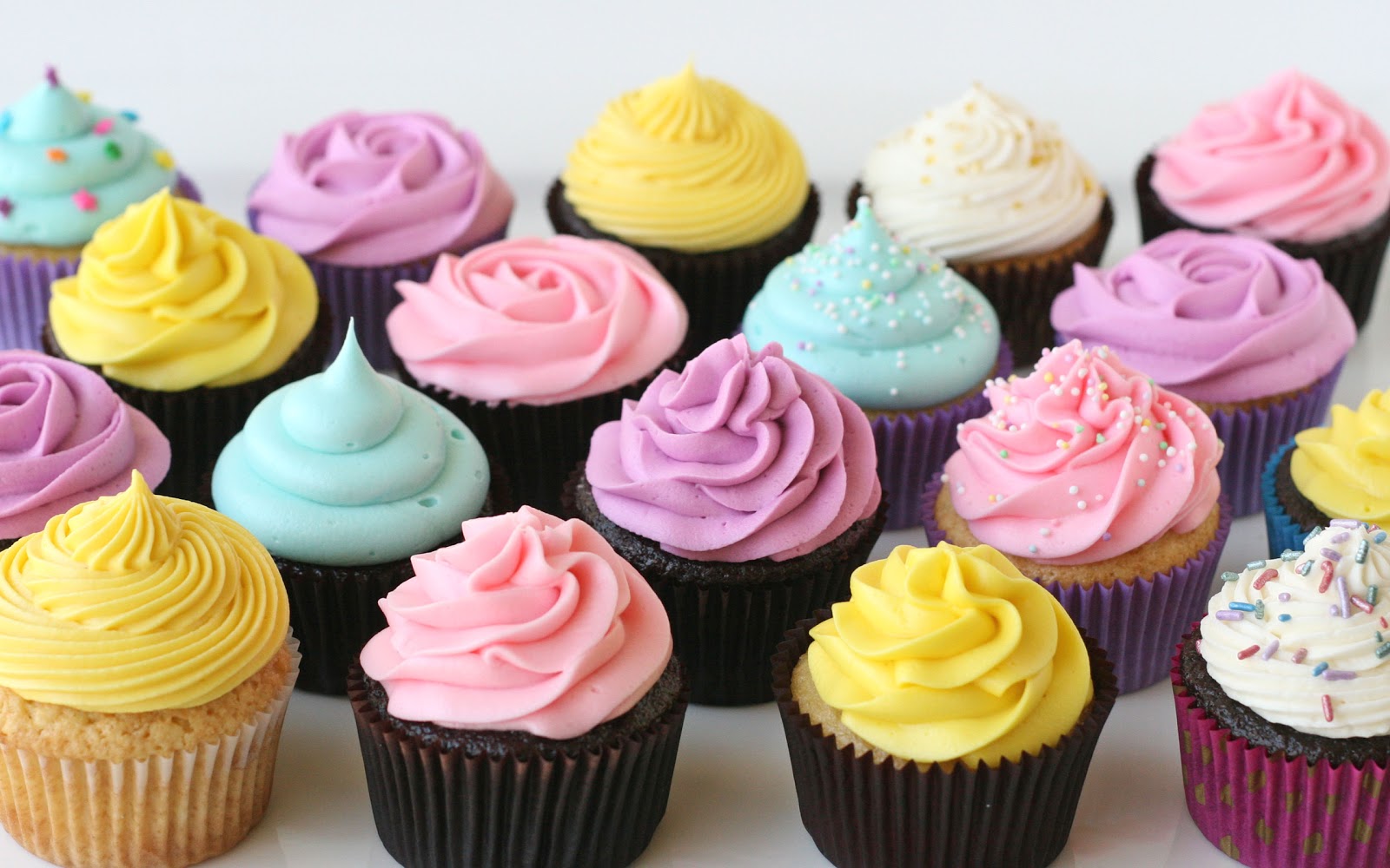 Cupcake Decorating Cupcake Decorating