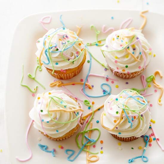 Easy Confetti Celebration Cupcakes