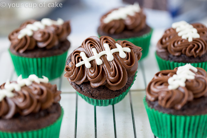 Easy Football Cupcake Cake