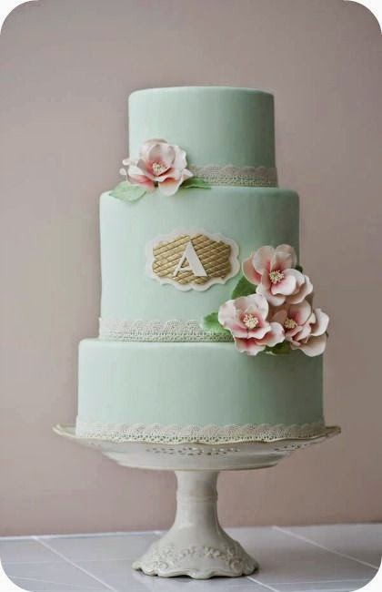 Elegant Spring Wedding Cake Elegant Spring Wedding Cake