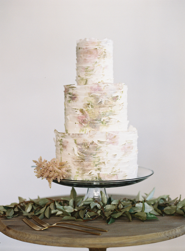 Elegant Spring Wedding Cake Elegant Spring Wedding Cake