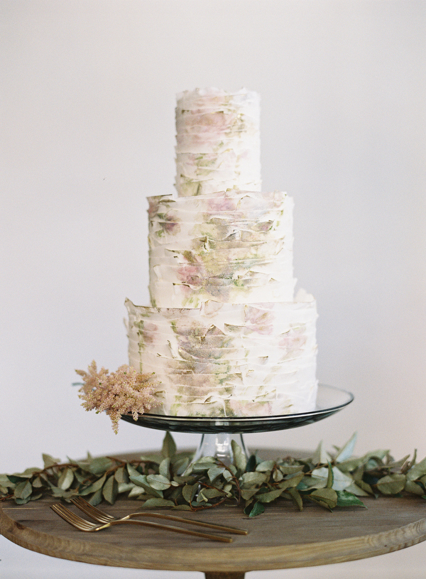 Elegant Spring Wedding Cake