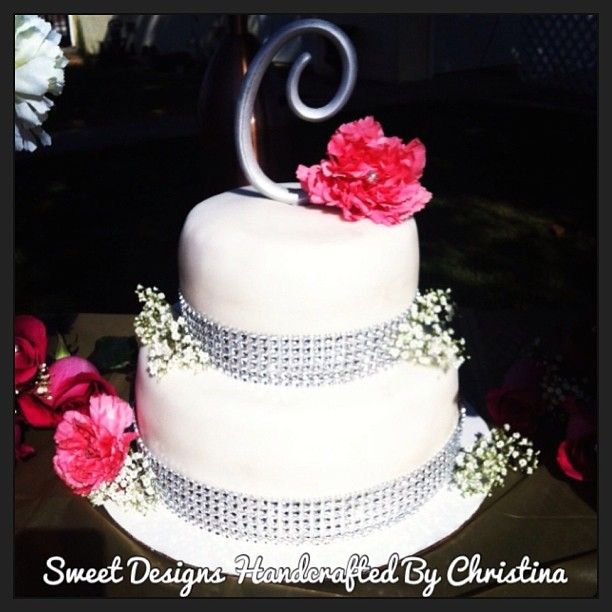 Fondant Cakes with Diamonds