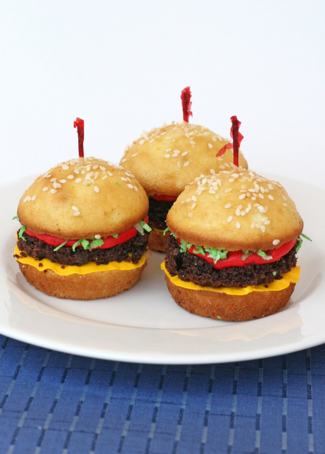 Hamburger Cupcakes