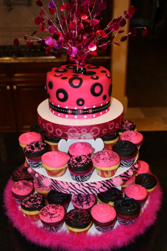 Hot Pink and Black Cupcakes