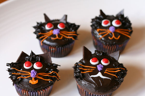 Kitty Cat Cupcakes