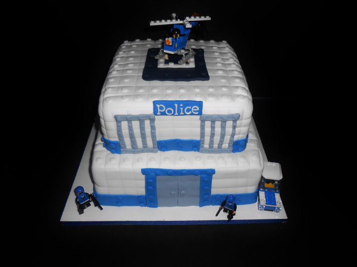 LEGO City Police Cake