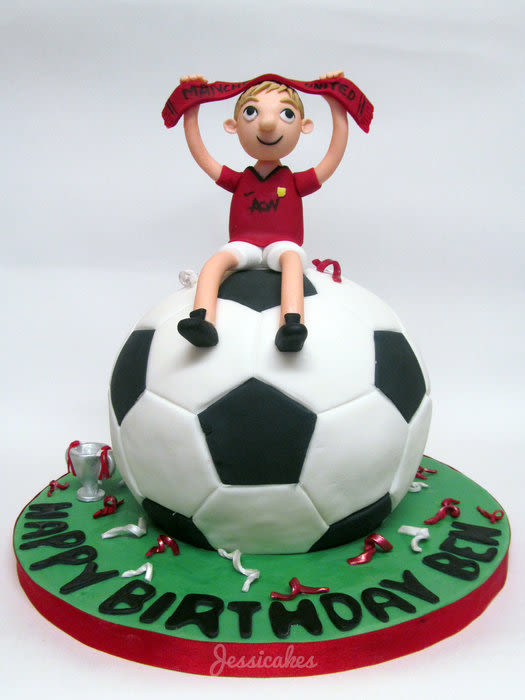Manchester United Football Cake Manchester United Football Cake