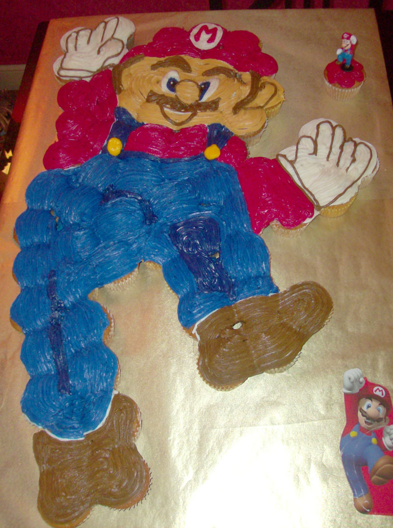 Mario Pull Apart Cupcake Cake