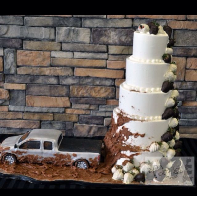 Mud Truck Wedding Cake