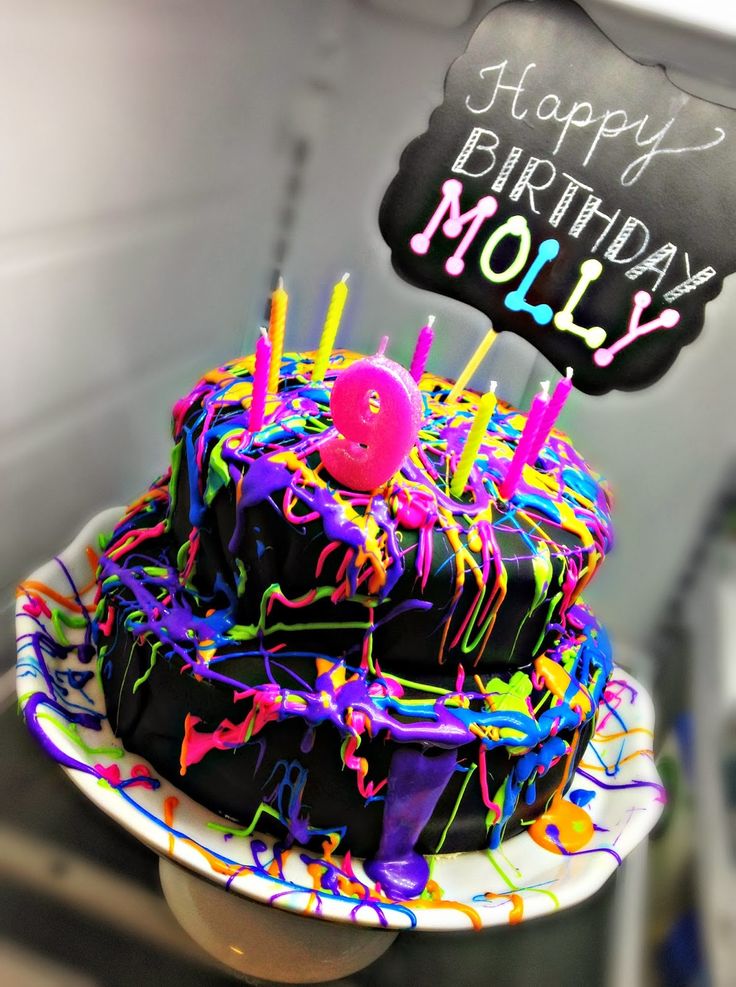 Neon Glow in the Dark Party Ideas for Cakes Neon Glow in the Dark Party Ideas for Cakes