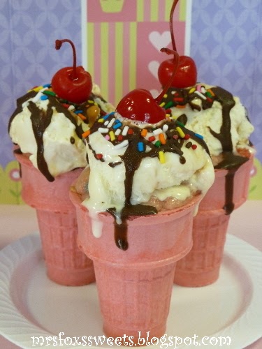 Pink Ice Cream Cone Cupcakes