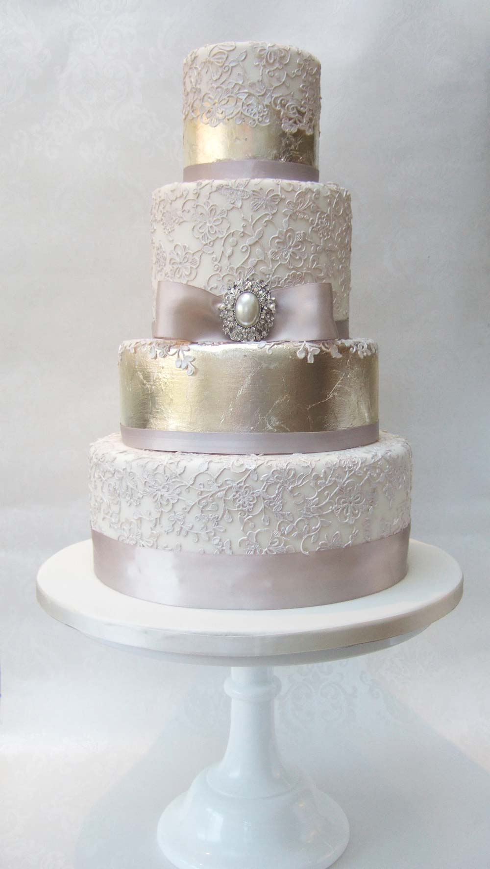 Pretty Wedding Cake