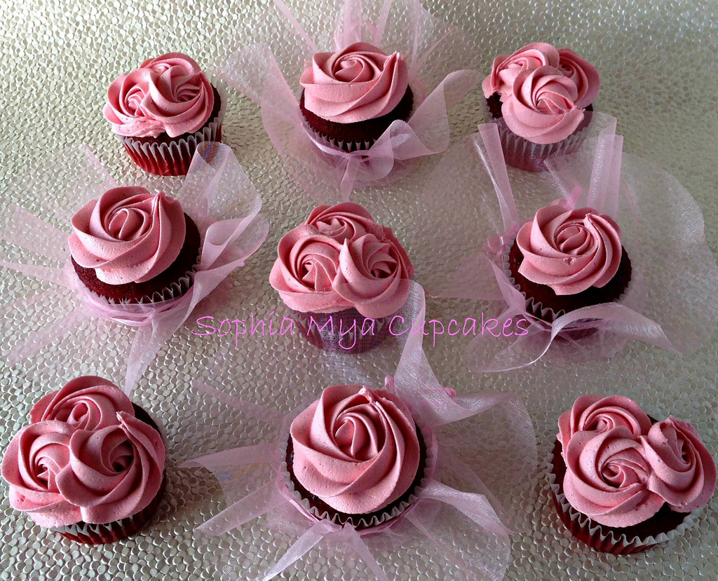 Rosette Cupcakes