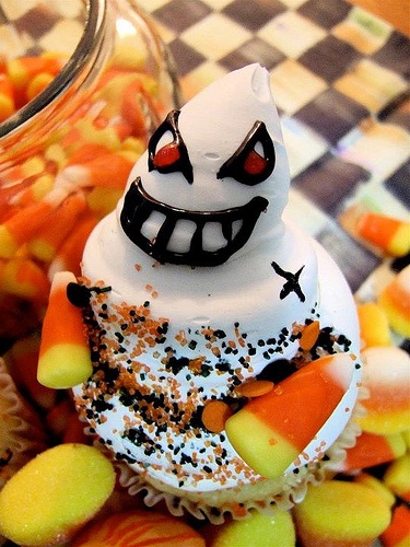 Scary Halloween Cupcakes