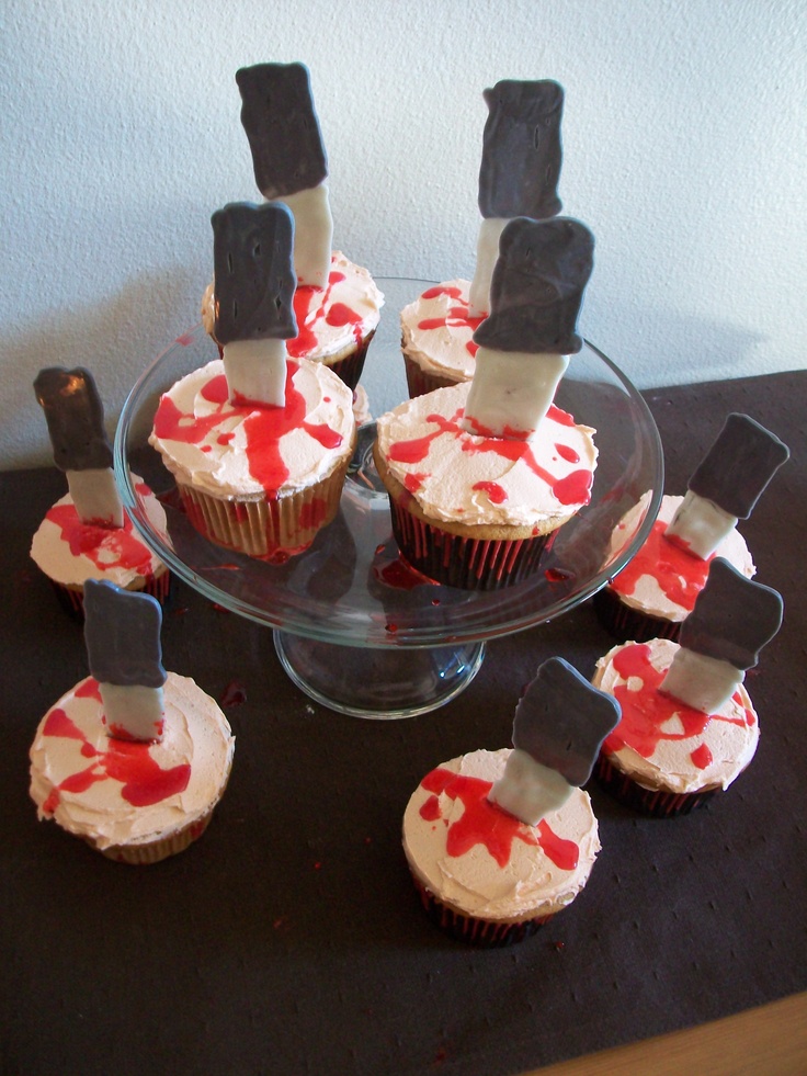 Scary Halloween Food Cupcakes