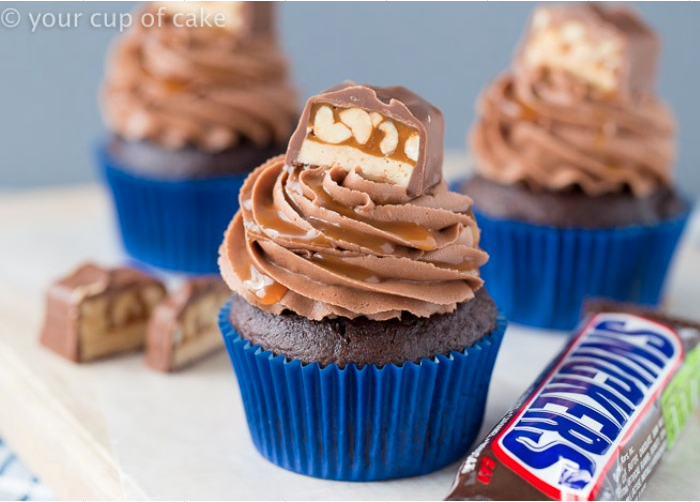 Snickers Cupcakes