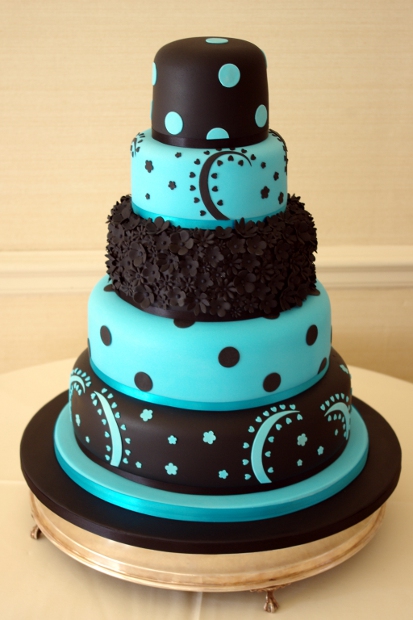 Turquoise Black and White Wedding Cakes