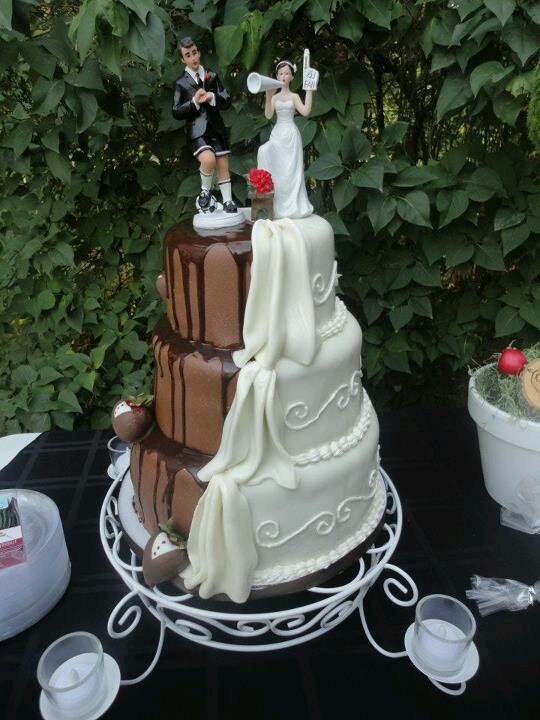 Camo Half Wedding Cake