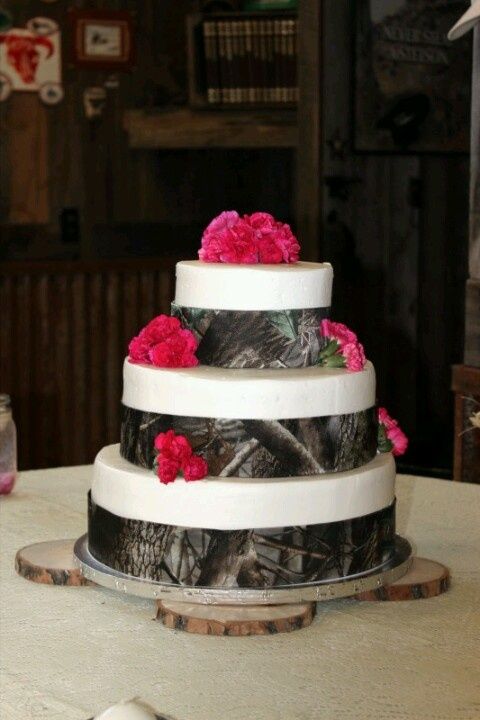 Country Camo Wedding Cake Country Camo Wedding Cake