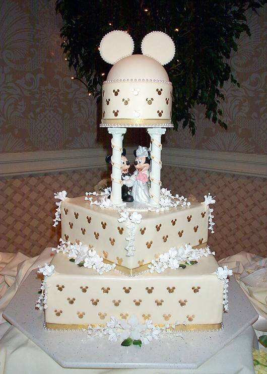 8 Photos of Mickey Disney Wedding Cakes