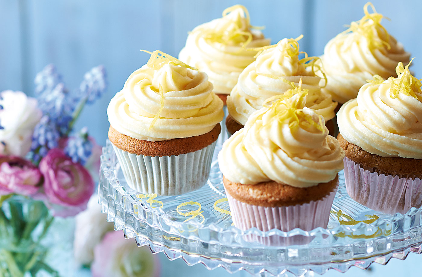 Earl Grey Cupcakes with Lemon Frosting