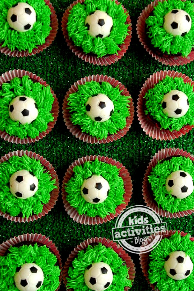 Easy Soccer Cupcakes