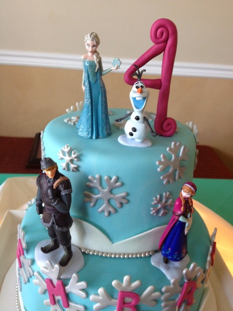 Frozen Birthday Cake