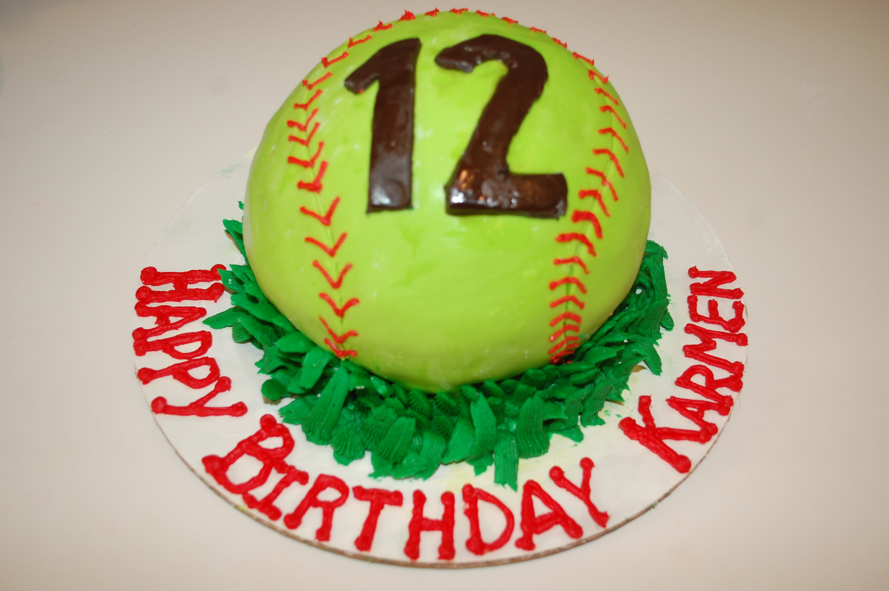 Girls Softball Cupcake Cakes