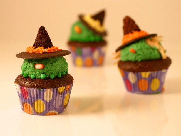 Halloween Wicked Witch Cupcakes