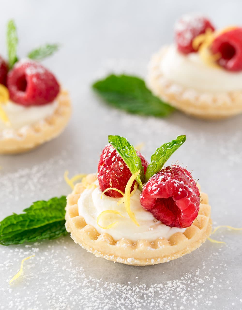 Lemon Cheesecake Mini Tarts