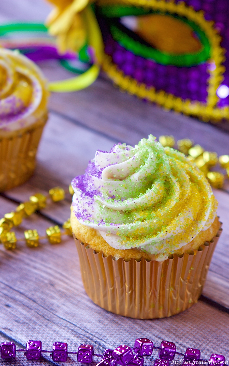 Mardi Gras Cupcakes