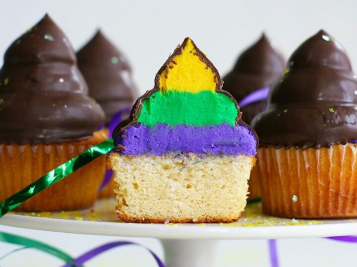 Mardi Gras Cupcakes