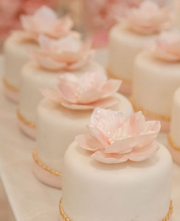 Mini Wedding Cake Decorations