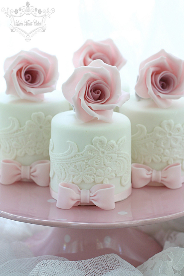 Mini Wedding Cake Flower