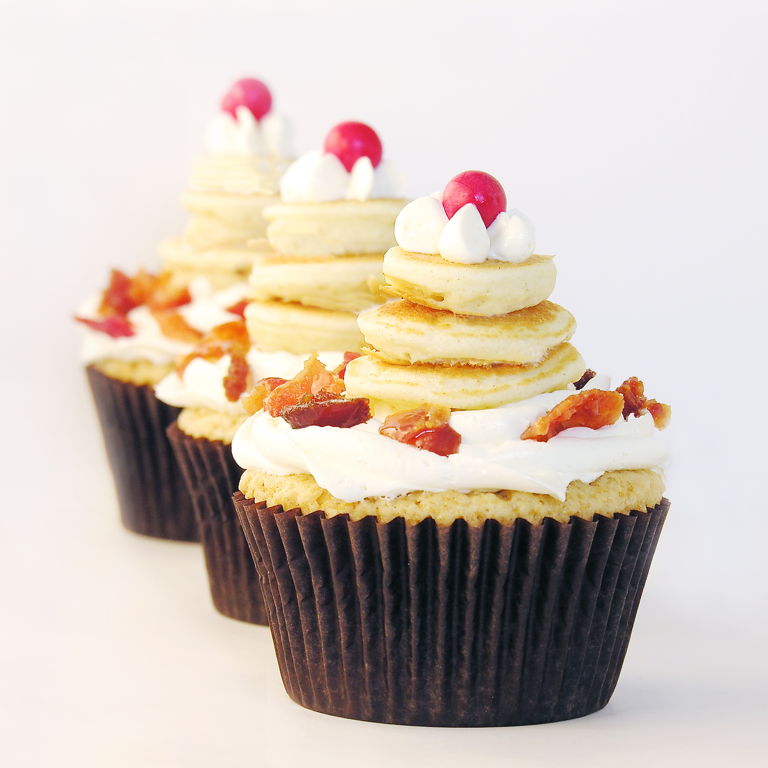 6 Photos of Pancake Cupcakes With Bacon