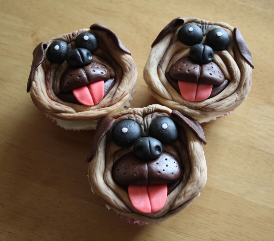 Pug Cupcakes