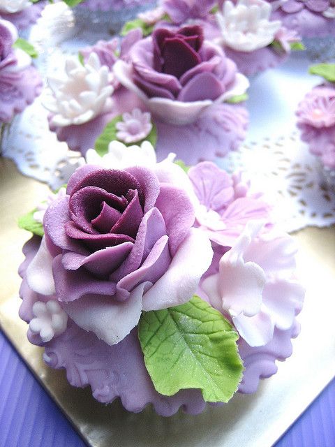 Purple Rose Cupcakes