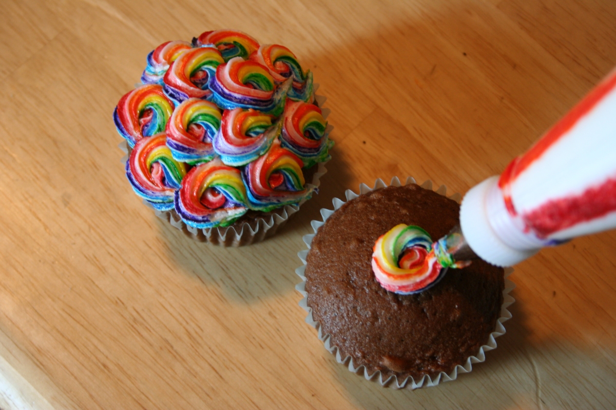 Rainbow Cupcakes Frosting