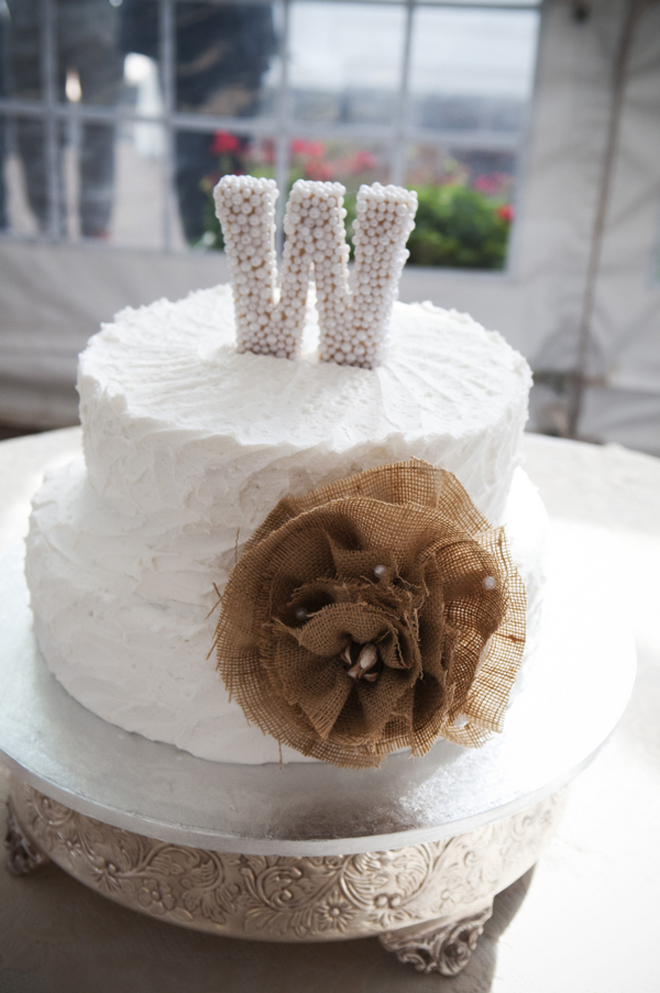 Rustic Burlap Wedding Cake with Flowers Rustic Burlap Wedding Cake with Flowers