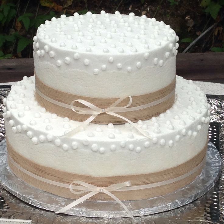 Rustic Buttercream Wedding Cakes with Lace Rustic Buttercream Wedding Cakes with Lace