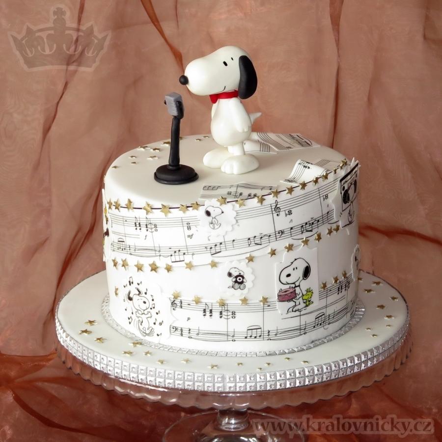 Snoopy Themed Birthday Cake Snoopy Themed Birthday Cake