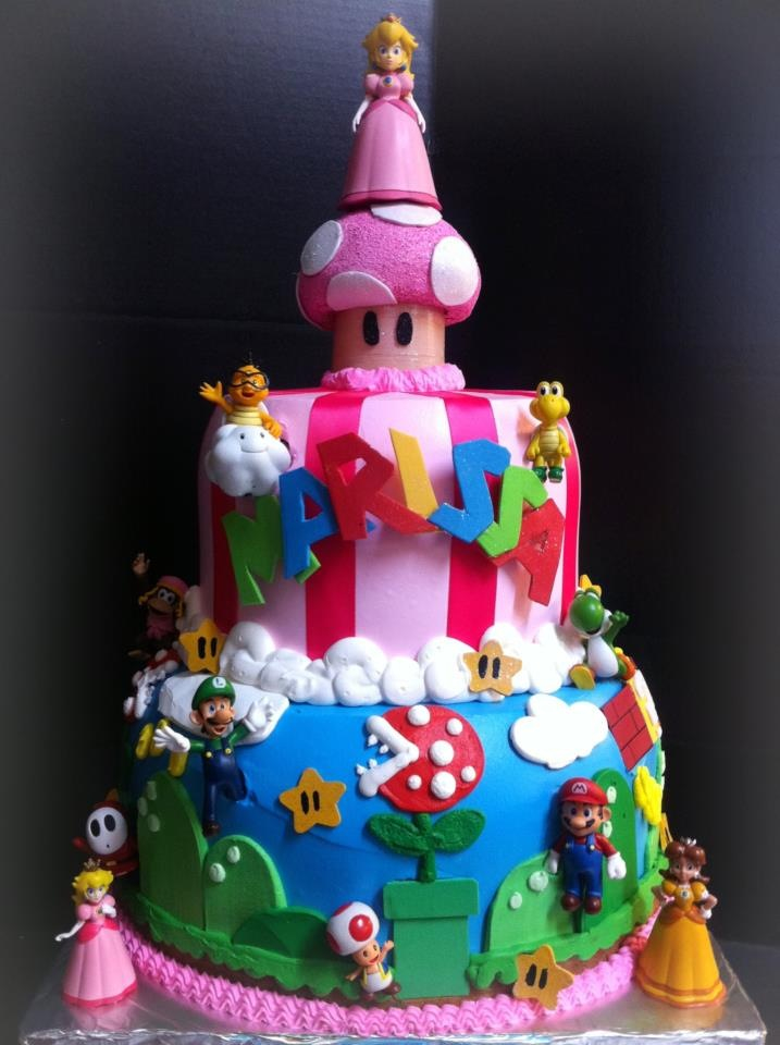 Super Princess Peach and Mario Cake