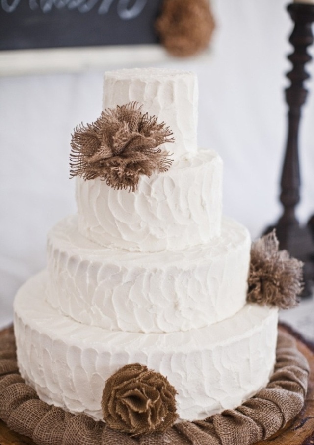 Wedding Cake with Burlap Wedding Cake with Burlap